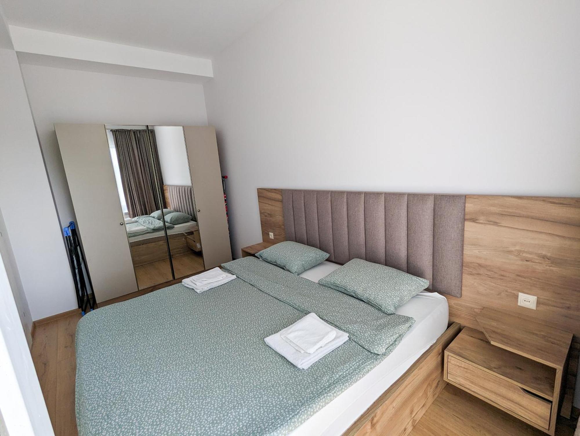 Brand New Apartment In Kutaisi Esterno foto